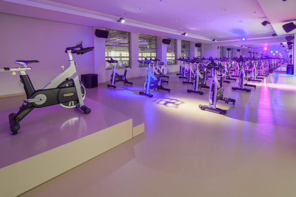 贝莱克 Gloria Sports Arena酒店 外观 照片